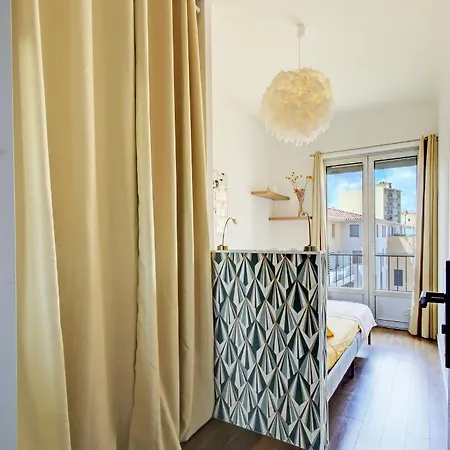 Le Romy, Splendid With Air Conditioning Daire *